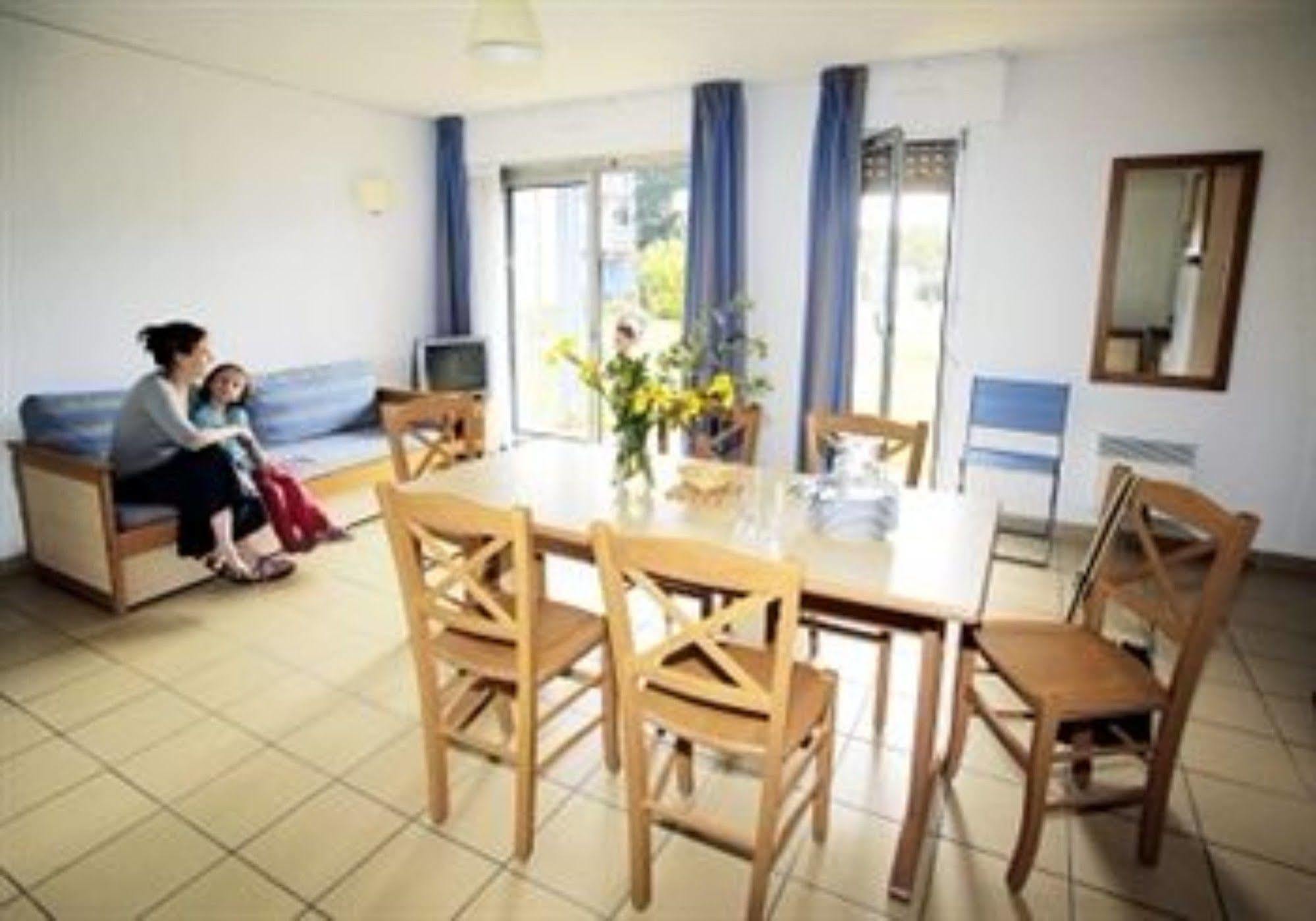 Residence Odalys Du Port Уртен Экстерьер фото